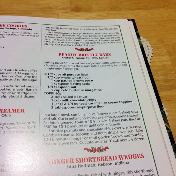 Country Woman Christmas Crafts and Cookbook 2001 - Picture 5 of 8